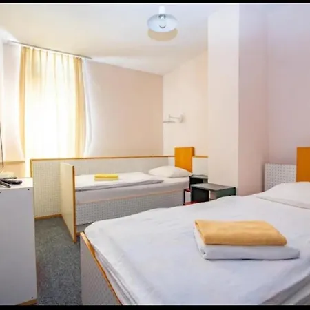 Split Hotell 3*